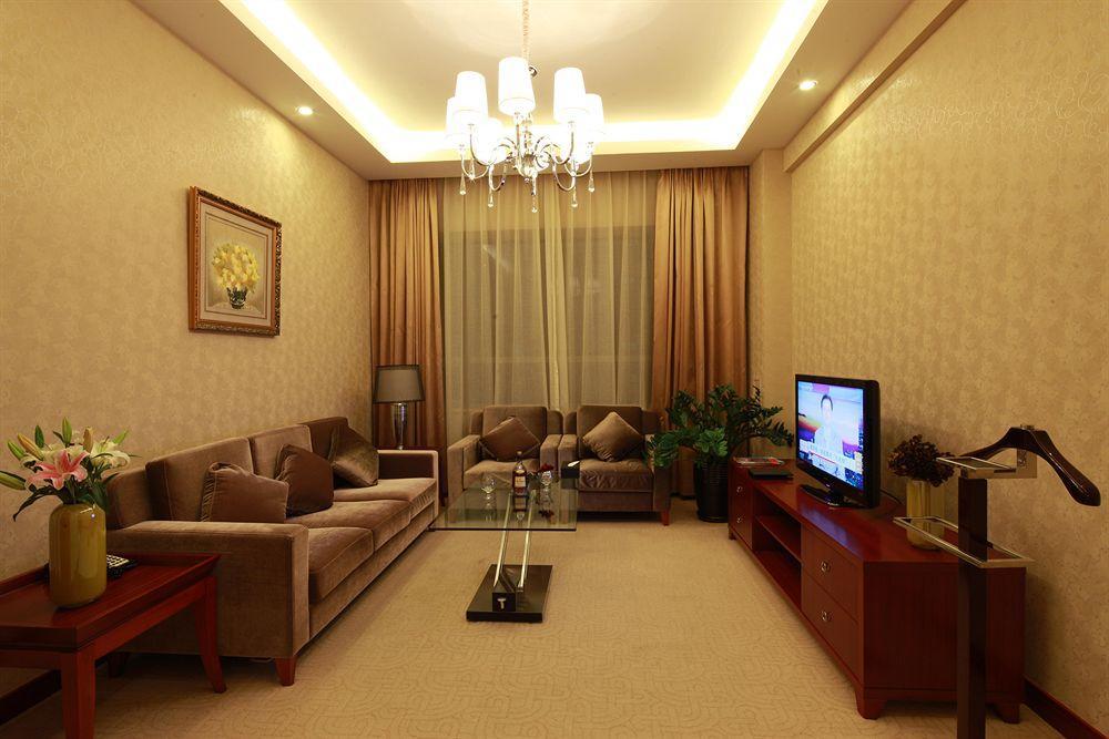 Shanghai Southern Airlines Pearl Hotel Екстер'єр фото