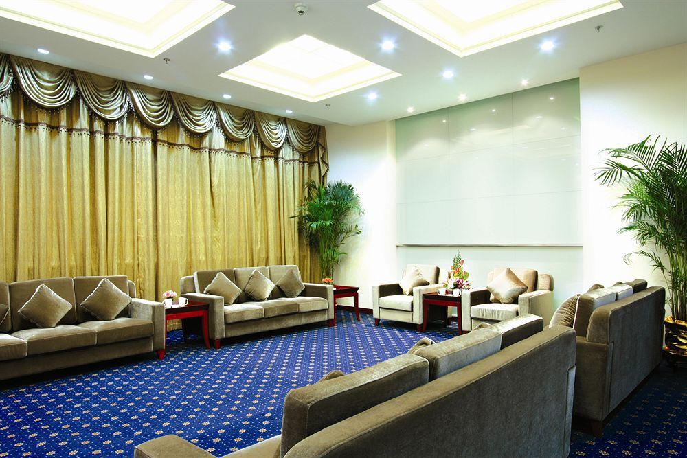 Shanghai Southern Airlines Pearl Hotel Екстер'єр фото