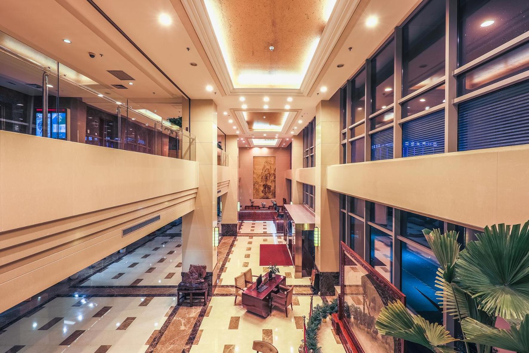 Shanghai Southern Airlines Pearl Hotel Екстер'єр фото